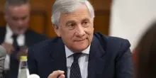 Tajani: «Fermare l’escalation a Gaza, ma nessuno strumentalizzi l’antisemitismo»