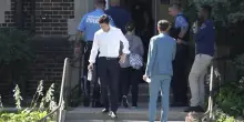 Minneapolis, spari durante la messa: due bambini uccisi e 17 feriti