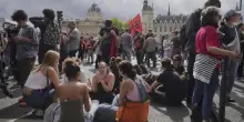 Proteste “Blocchiamo tutto”, 470 arresti a Parigi
