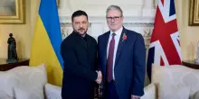 Starmer: «Putin unico che non vuole pace». Vertice “volenterosi” a Londra