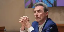 «Questa maggioranza cambia la Costituzione con arroganza»