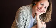 Agnese Pini, il nuovo libro: «Papà, è vero che eri un prete?»