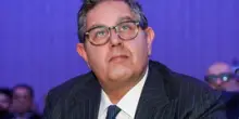 Toti: “Occhiuto fa bene ad andare avanti. E’ vittima di leggi scritte da una politica giustizialista”