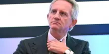 Mediolanum esce da Mediobanca e lascia Nagel più solo