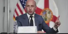 Così Stephen Miller dirige il trumpismo anti immigrazione