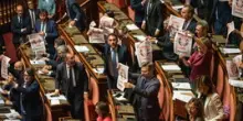 Passa la separazione delle carriere. Il vecchio Pd, un tempo favorevole, si divide in tre