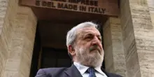 Emiliano va in tilt su Ilva e rinnega se stesso