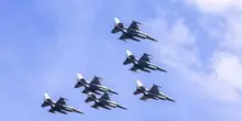 Droni russi abbattuti in Polonia: "Violazione senza precedenti del nostro spazio aereo"