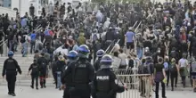 Il movimento Bloquons tous occupa le città francesi, con la solidarietà del padrone di Telegram