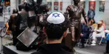 Scrittore siriano rivela i legami fra islamisti e Mélenchon (che tenta di censurare il libro)