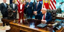 Trump firma un esecutivo per salvare TikTok dalla Cina ma lo vorrebbe “100% Maga”