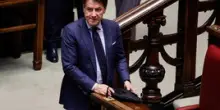 Conte spariglia e spiazza il Pd. “Primarie? Mi occupo di economia”