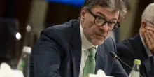 Paradossalmente per le banche sarebbe meglio la tassa sugli “extraprofitti”