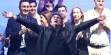 Il mantra di Milei: prima i conti in ordine. A colpi di schitarrate rock è il campione delle generazioni future