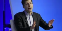OpenAI resta no-profit. Ma intanto ti scannerizza l'occhio