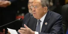 Lavrov: "Irrealistici i colloqui in Vaticano"