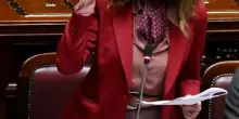 A giudizio per diffamazione anche se parlava da ministro: insorgono i parlamentari