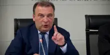 Caso Huawei, mossa della procura belga. "Revocare l’immunità a 5 eurodeputati"