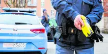 Colpito col taser, ha un malore e muore. Tragedia a Pescara