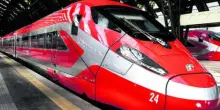 Guardie giurate sui treni per garantire la sicurezza: l'ipotesi in campo