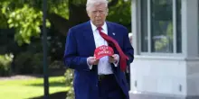 Dazi, è scontro fra Trump e Amazon