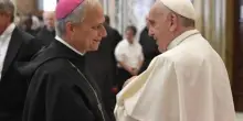 "Grazie a Francesco". Il filo "latino" che unisce i Papi dell’altro mondo