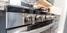 Forno elettrico, trucchi per utilizzarlo riducendo i consumi