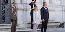 Migranti, accordo Italia-Grecia. Meloni: "Insieme per consolidare cambio approccio Ue"