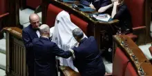 Magi-fantasma, ora arriva la sospensione di 2 giorni dalla Camera