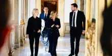 "Nuovo inizio Ue-Usa". Meloni tra Vance e von der Leyen: "Giorgia, pontiera e amica". La premier: "Passo in avanti"