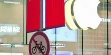 Il conflitto commerciale tra Cina e Stati Uniti ruota intorno a una mela