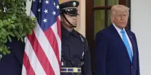 "Le trattative non portano a nulla". E Trump minaccia l'Europa: "Dazi al 50% da giugno"