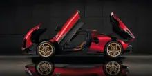 Alfa Romeo celebra la 33 Stradale con un libro da collezione che racconta un sogno italiano