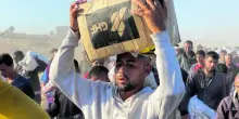 Aiuti, spari sulla folla. L'Idf smentisce