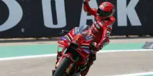 MotoGp, disastro Bagnaia, solo 12° nella sprint race. Vittoria e pole per Marc Marquez