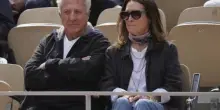 Dustin Hoffman, chi è la moglie seduta accanto a lui ai Roland Garros
