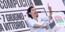 "Più voti della Meloni". L'ultima sparata della Schlein