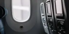 Cibo in aereo, ecco quali alimenti si possono portare a bordo e quali no