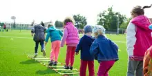 Osteoporosi, attività fisica e alimentazione corretta sin da piccoli per prevenirla
