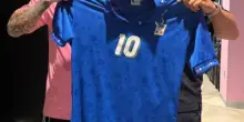 "Sei una leggenda del calcio". La foto social di Messi e Baggio