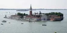 Matrimonio Jeff Bezos, la lista degli Yacht dei multimilionari arrivati a Venezia: ecco il loro valore