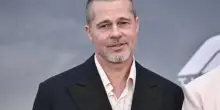 Brad Pitt, il baratro dopo il divorzio da Angelina Jolie: "Ero in ginocchio, bevevo e fumavo marijuana"