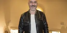 Roberto Ciufoli, gli inizi con la Premiata Ditta, la moglie Theodora e il ritorno con Pino Insegno: chi è il comico di Facci Ridere