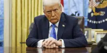 Trattativa sui dazi, Trump avverte: "L'Ue ci sta trattando bene, lettera entro due giorni"