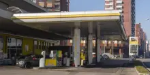 "Ora meno distributori di gpl". Parte la polemica green sull'esplosione a Roma