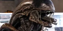 Alien: Pianeta Terra su Disney+, tra nuovi ibridi e il ricordo che siamo mortali