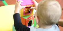Foto di bimbi online, il Garante della Privacy sanziona un asilo nido