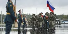 Putin continua ad ammassare soldati: cosa c'è dietro la riserva strategica di 291mila uomini