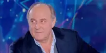 Gerry Scotti attacca Affari Tuoi: "Si avvicina alla ludopatia"