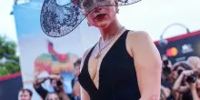 Gaga si prende anche la radio